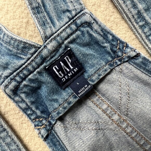 Gap Overalls Size Large - Picture 2 of 2